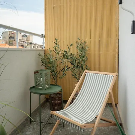 King Kong Apartment *